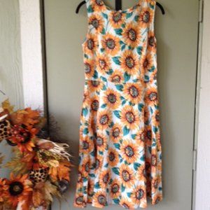 New Light Sunflower Dress sleeveless Small